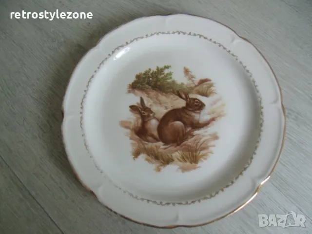 № 7823 стара порцеланова чиния  - илюстрация - зайци  - диаметър 24 см  - печат / маркировка, снимка 3 - Други ценни предмети - 48622181