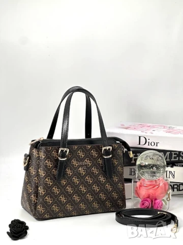 чанти guess , снимка 8 - Чанти - 50595393