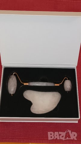 Масажен комплект двустранен ролер и Гуа Ша от Розов кварц. 