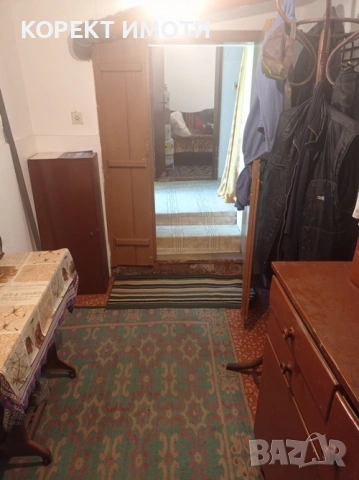 ПРОДАВА тухлена КЪЩА в кв. Мътница, снимка 2 - Къщи - 53267978