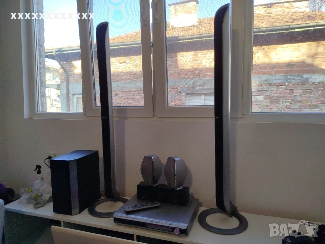 система за домашно кино/ресийвър с 5 колони и буфер LG