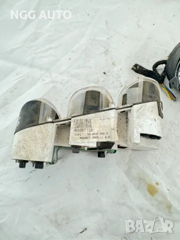 Уреди 60657729 за Алфа Ромео 156 Alfa Romeo 156, снимка 2 - Части - 47982124