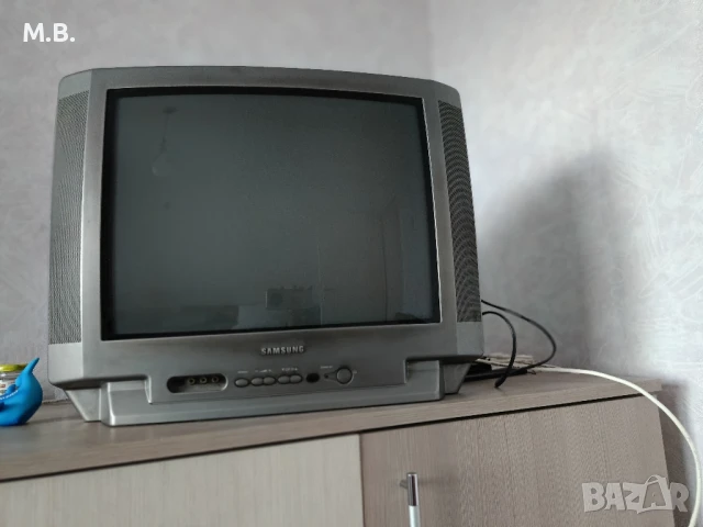 Телевизор Самсунг, снимка 2 - Телевизори - 50501188