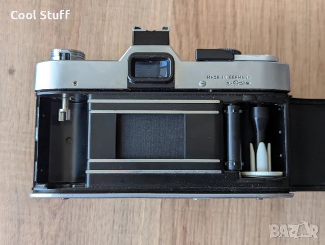 Фотоапарат Rolleiflex SL350 с обектив Rollei Planar HFT 50 1.8, снимка 16 - Фотоапарати - 51163873