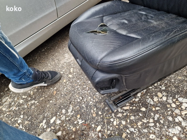 Седалки w219 , снимка 2 - Части - 53705730