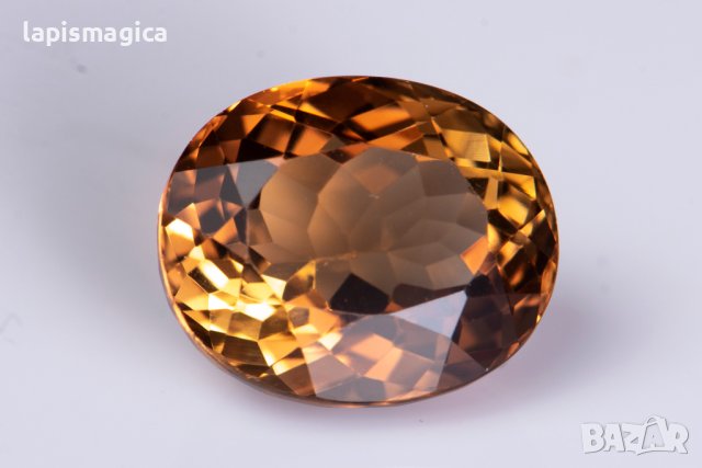 Конячен топаз 7.54ct овална шлифовка