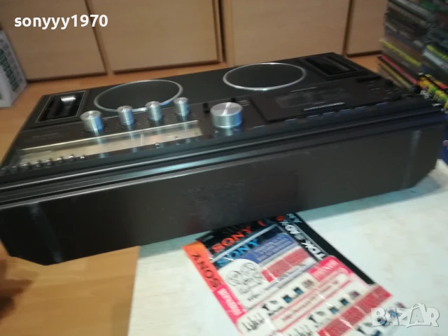 GRUNDIG-ИДЕАЛНА КОЛЕКЦИОНЕРСКА МАШИНА 1008251237, снимка 10 - Радиокасетофони, транзистори - 51315774