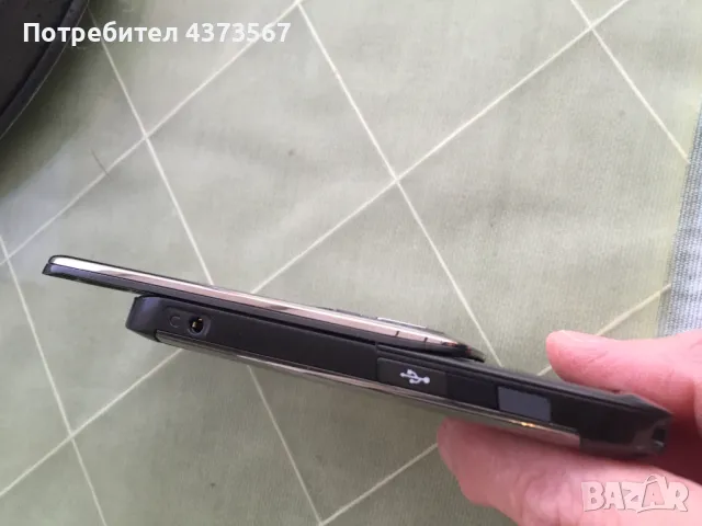 Продавам мобилен телефон NOKIA Е66,Eseries,чисто нов,с оригиналната  кутия със слушалки и зарядно, снимка 2 - Nokia - 49094516