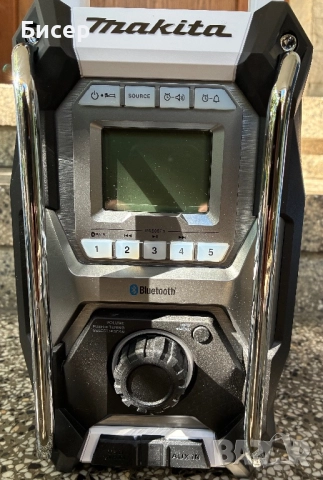 Радио Макита Makita MR002GZ01, снимка 5 - Други инструменти - 51732744