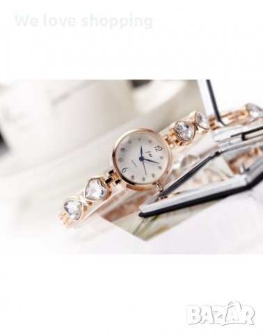 Дамски кварцов часовник с кристали, 2 модела (005), снимка 2 - Дамски - 40087936