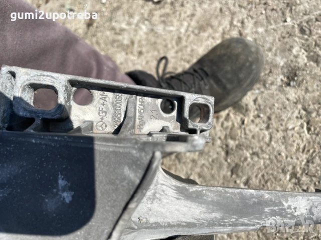 Усилваща Греда Арматурно Табло A2196800055 Mercedes E-class W211 E320cdi 224кс 642, снимка 4 - Части - 53168875