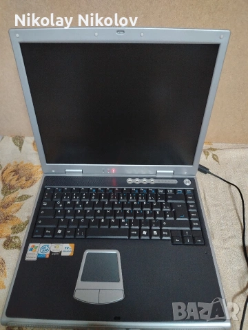 лаптоп Yakumo, снимка 5 - Лаптопи за дома - 53480144