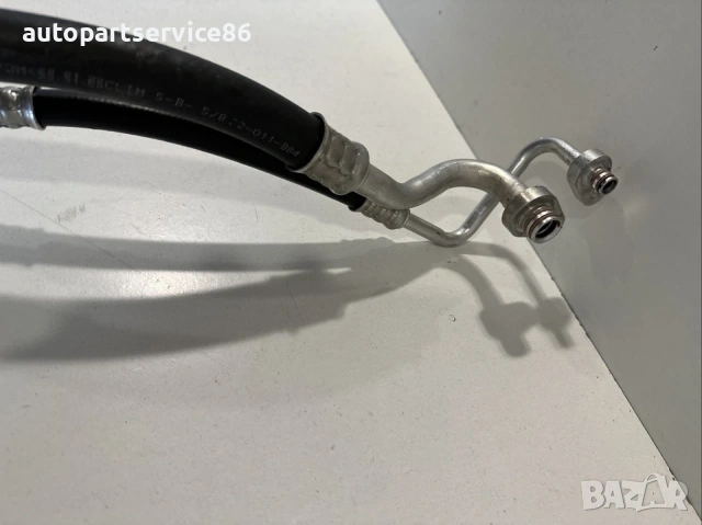 Маркуч за климатик AC за Peugeot 3008 1.2T 65000 км (2022) 9831702280, снимка 3 - Части - 53568403