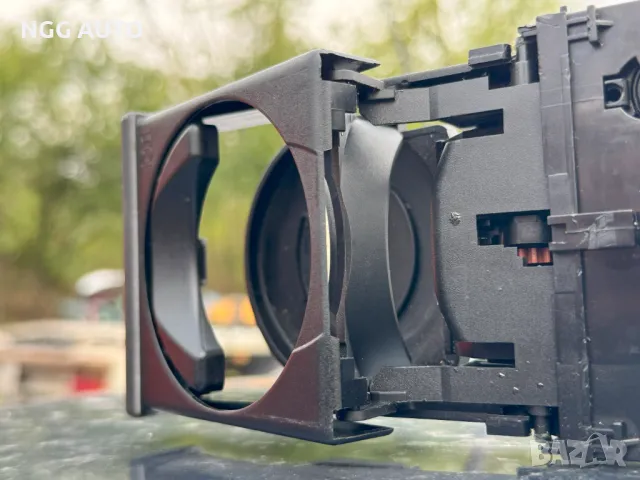 Оригинална поставка за чаши за Ауди А3, Audi A3 8L Cupholder, Къпхолдър 8L0 862 534 F, 8L0862534F, снимка 4 - Части - 47919655