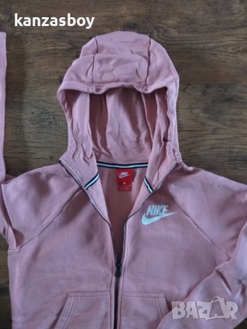 nike - страхотно дамско горнище 