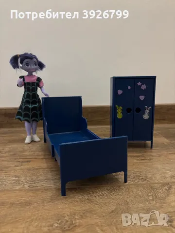 Кукла, легло и гардероб