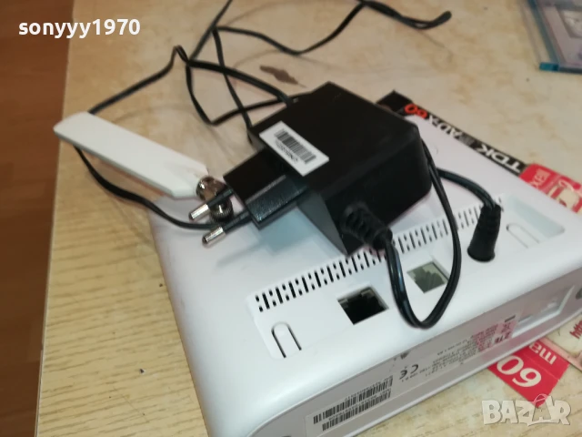 А1-РУТЕР С АНТЕНА И АДАПТЕР 1506250945, снимка 4 - Рутери - 50670286