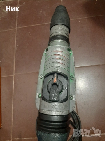 Перфоратор Бош BH 5-40DE, снимка 3 - Перфоратори - 53039492