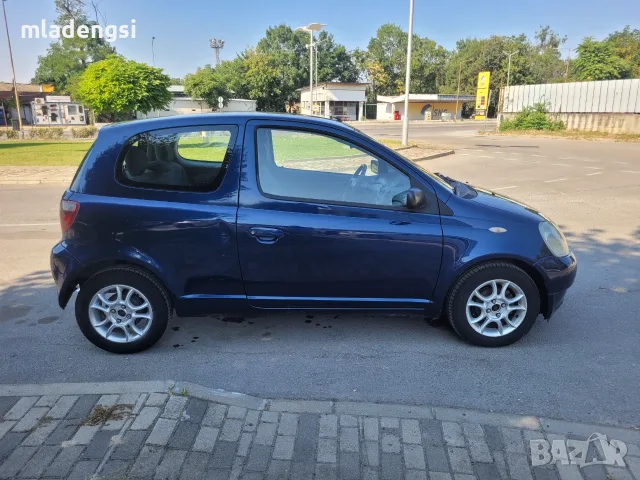 Toyota Yaris 1.3 VVT-i *КЛИМАТИК*, снимка 9 - Автомобили и джипове - 55770872