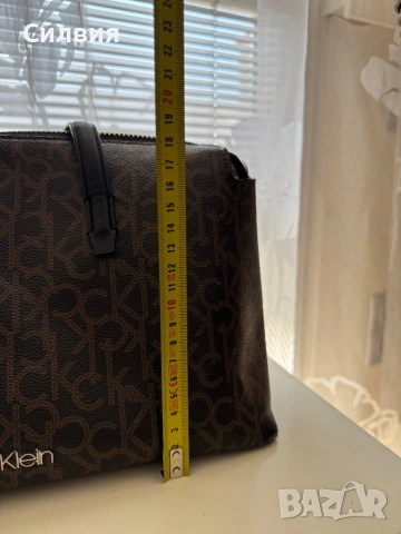 Чанта Calvin Klein, снимка 10 - Чанти - 53772117