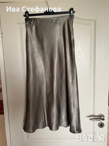 Нова сатенена сатен  дълга елгантна пола трапец , снимка 2 - Поли - 43251683