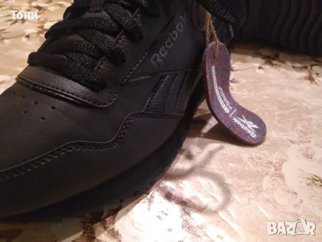 REEBOK Оригинал Нови Дамски Маратонки Изцяло от Естествена Кожа с Етикет 40, снимка 7 - Маратонки - 53485927