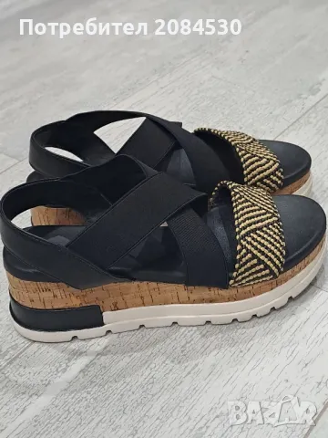 Дамски сандали на платформа N:38, снимка 2 - Сандали - 49587245