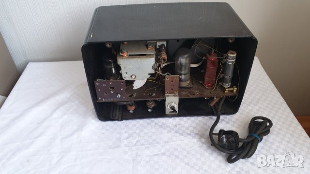 Старо бакелитово колекционерско радио Köln - Lorenz; Berlin, снимка 9 - Антикварни и старинни предмети - 44159015