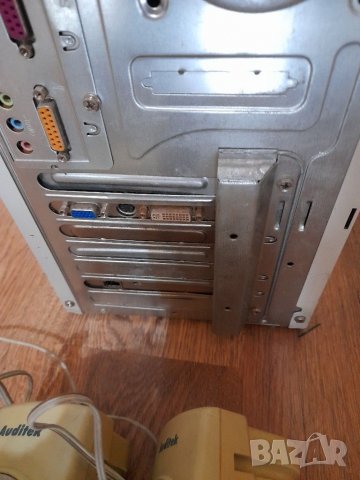 Ретро компютър, снимка 9 - За дома - 39325492