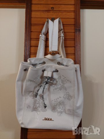 Бяла кожена чанта раничка Doca, снимка 2 - Чанти - 39031768