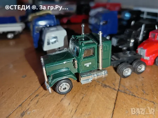 Малки камиончета -мащаб 1/87 ,към 20 см,по 10 лв за бр., снимка 11 - Коли, камиони, мотори, писти - 49345762