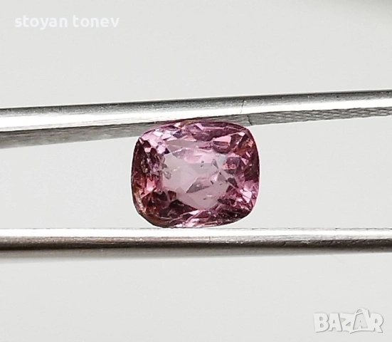 Шпинел с интензивен оранжево розов цвят и произход Бирма 1.09кт.! Нов!, снимка 3 - Други - 50499224