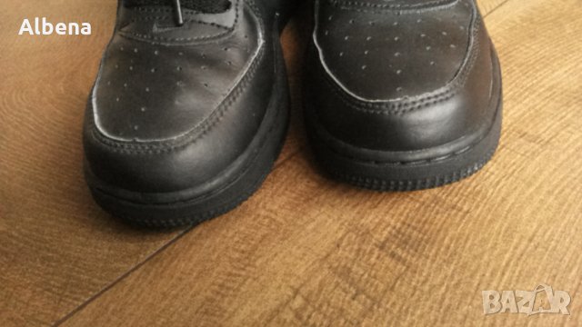 NIKE размер EUR 35 / UK 2,5 детски естествена кожа 39-11-S, снимка 12 - Детски обувки - 34542873