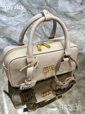 Miu Miu дамски чанти Различни цветове , снимка 5 - Чанти - 49176527