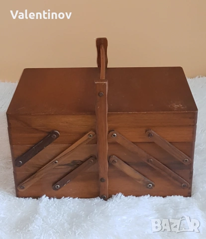 Стапинна дървена разтегателна кутия, снимка 3 - Антикварни и старинни предмети - 53426085