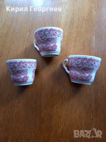 Три красиви порцеланови чаши за чай , снимка 1 - Чаши - 40131319