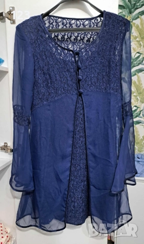 Продавам дамски комплект от дантелена рокла и горнище от тюл!, снимка 3 - Рокли - 51951896