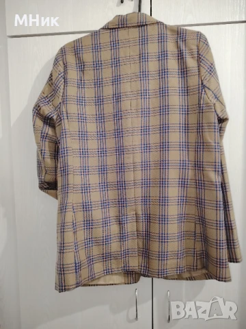 Дамско сако, снимка 4 - Сака - 50565052