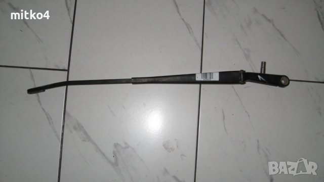 рамо ляво за чистачка за опел зафира 