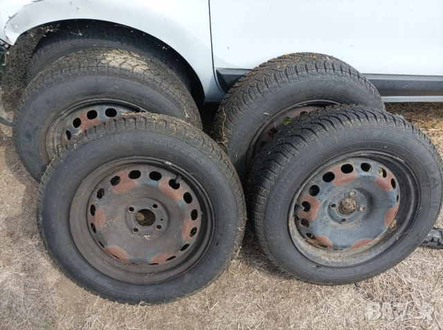 4 броя Гуми с Джанти Дачия Докер/ Лоджи 185/65/15