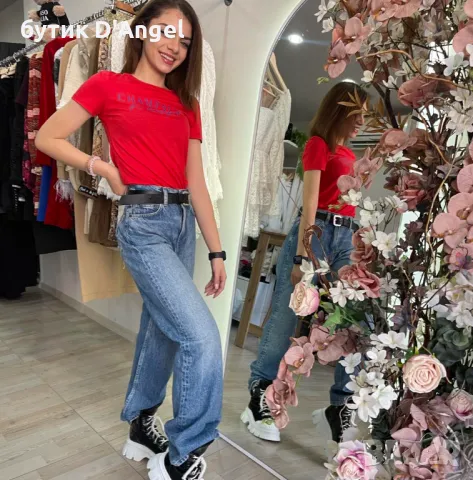 Тениска в червен цвят ❤️Champagne for breakfast, снимка 3 - Тениски - 49008800