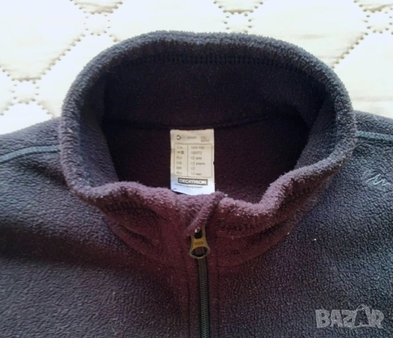 Страхотен полар за зимни спортове, размер 143-152, 10-11 години, снимка 3 - Зимни спортове - 51749361