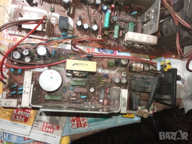 Дънна платка от телевизор Sharp, снимка 3 - Части и Платки - 53193092