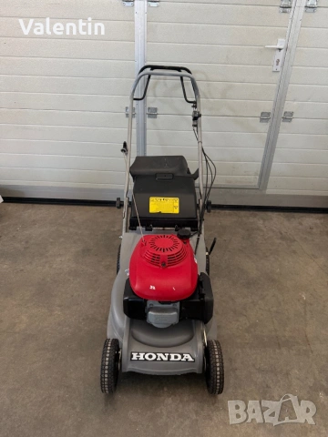 Самоходна косачка Honda с мелчер