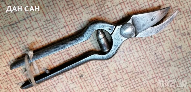 Кована лозарска ножица, снимка 2 - Антикварни и старинни предмети - 34766626