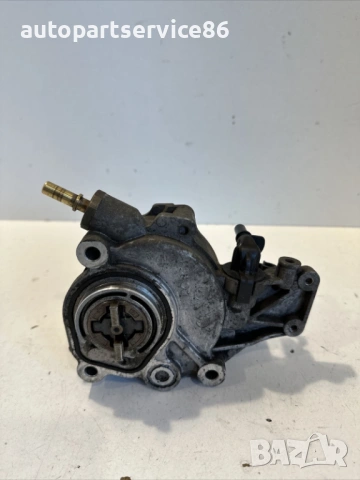 Вакуумна помпа за Peugeot 4007 2.2 HDI (2009) D171-1B, снимка 2 - Части - 53679831