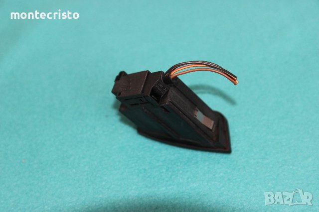 Бутон аварийни светлини Audi A4 B8 (2007-2015г.) 8K1941509 / 8K1 941 509, снимка 3 - Части - 41629353