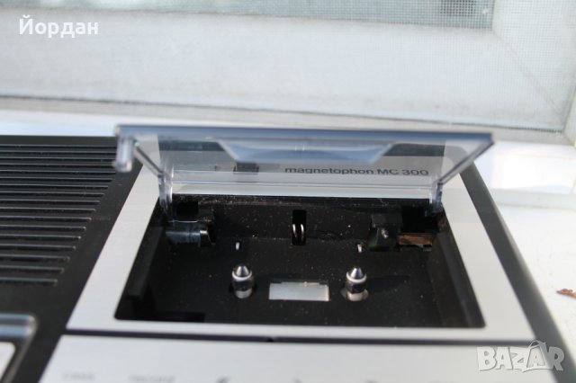 Магнетофон ''Telefunken MC 300'' 1970-1980 g., снимка 6 - Колекции - 41726950