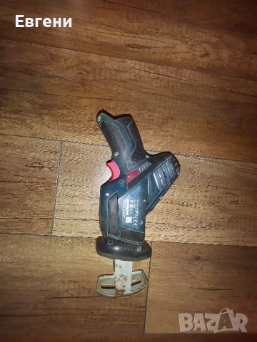 Акумулаторен саблен трион Bosch, снимка 5 - Други инструменти - 52324275