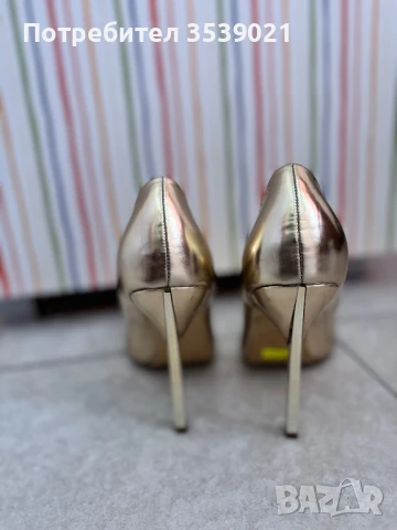 Чисто нови обувки Casadei размер 38 цена 200 лв, снимка 5 - Дамски обувки на ток - 50981183